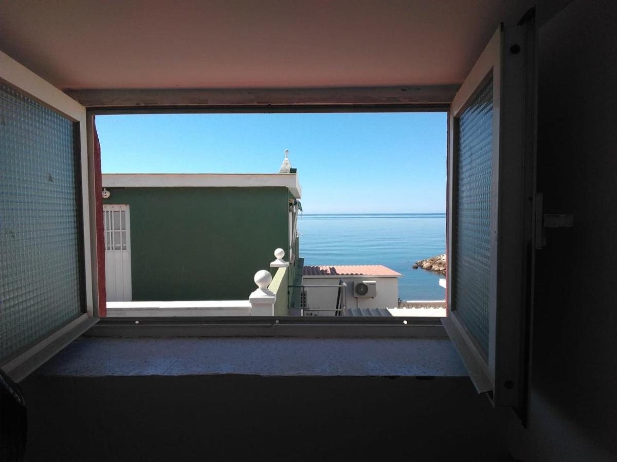 Malaga Beach And Sun Екстер'єр фото